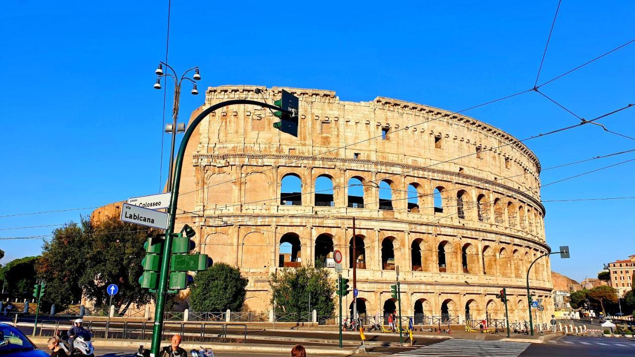 Vacanze Romane Colosseo Apartment Luaran gambar