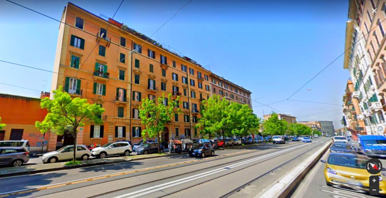 Vacanze Romane Colosseo Apartment Luaran gambar