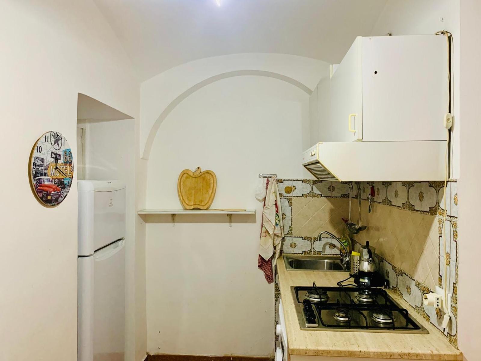 Vacanze Romane Colosseo Apartment Luaran gambar